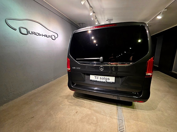 Mercedes-Benz Eqv300 2020 photo 5