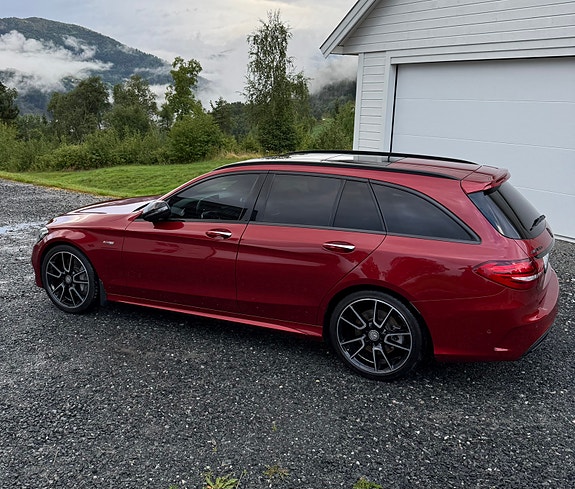 Mercedes-Benz C43 6 of 20