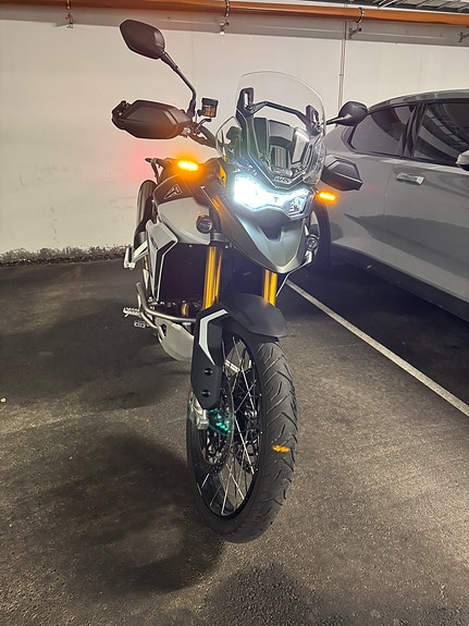 Triumph Tiger 900 Rally Pro 2 of 5