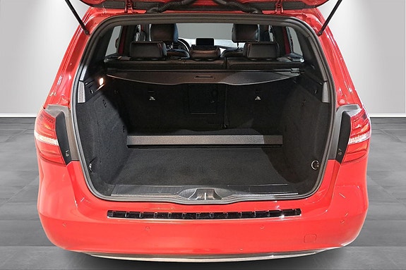 Mercedes-Benz B-Electric 5 of 5