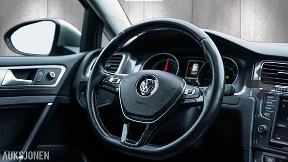 Volkswagen golf 3 of 6