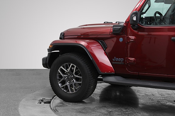 Jeep Wrangler 5 of 5