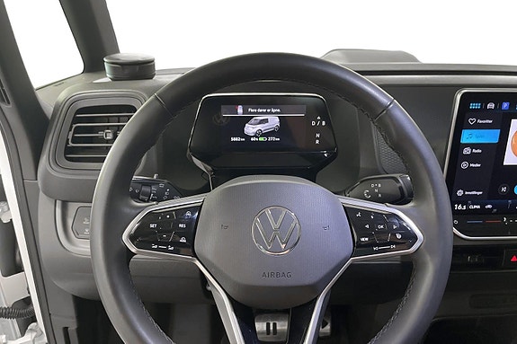 Volkswagen ID. Buzz 12 of 12