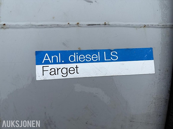 Andre Dieseltank med pistol og tankmåler 4 of 5