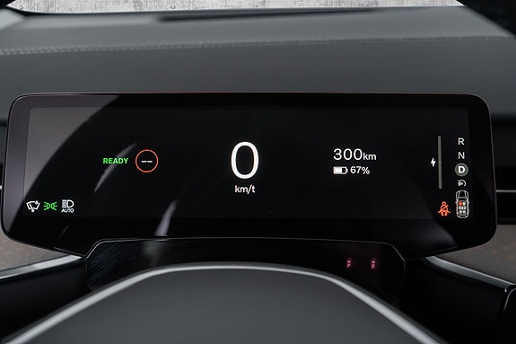 Volvo EX90 20 of 30