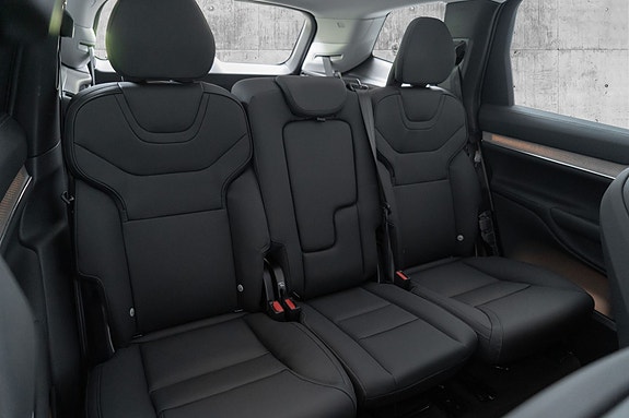 Volvo EX90 19 of 30