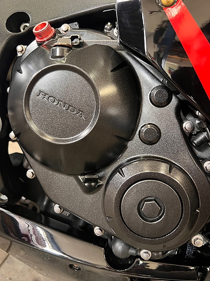 Honda CBR 1000 RR 4 of 5