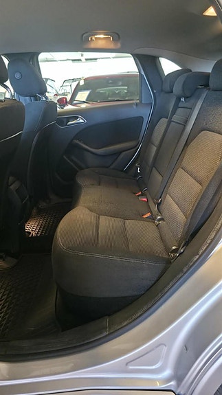 Mercedes-Benz B250 e 25 of 29