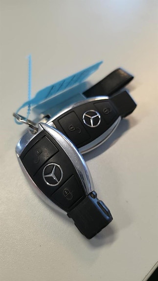 Mercedes-Benz B250 e 29 of 29