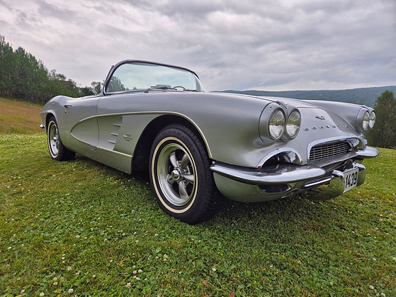 Chevrolet Corvette 7 of 25