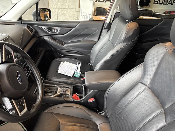 Subaru Forester 8 of 12