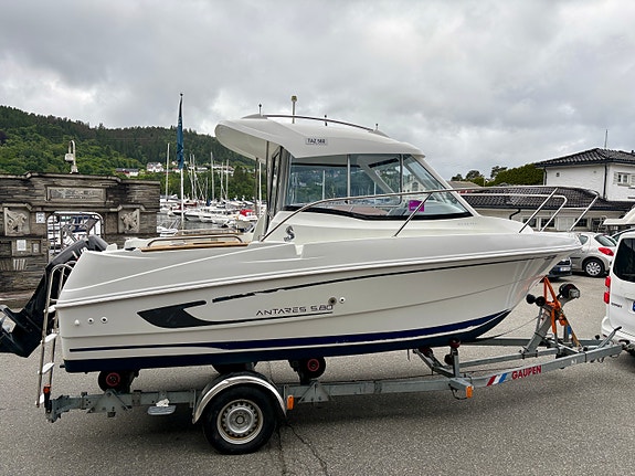 Beneteau Antares 580, Flott klargjort båt! 2 of 5