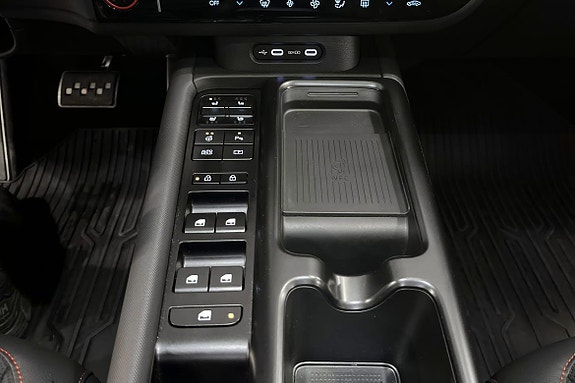 Hyundai Ioniq 6 27 of 27