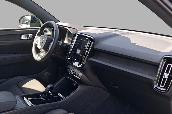 Volvo C40 19 of 27