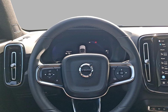 Volvo C40 12 of 27