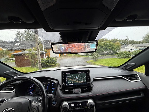 Toyota RAV4 17 of 20
