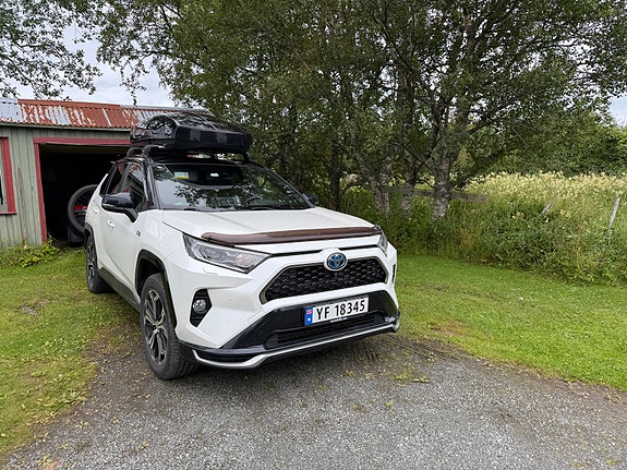 Toyota RAV4 9 of 20