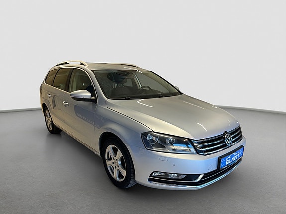 Volkswagen Passat 3 of 5