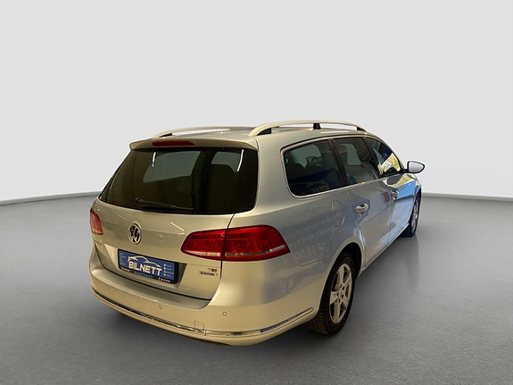 Volkswagen Passat 4 of 5