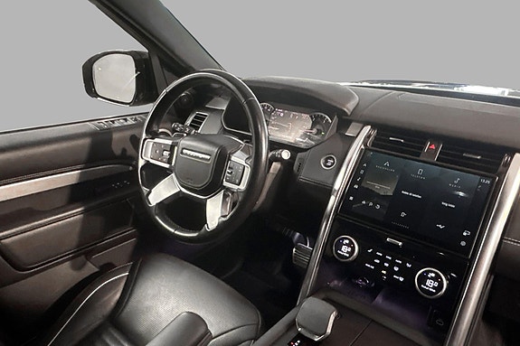 Land Rover Discovery 13 of 25