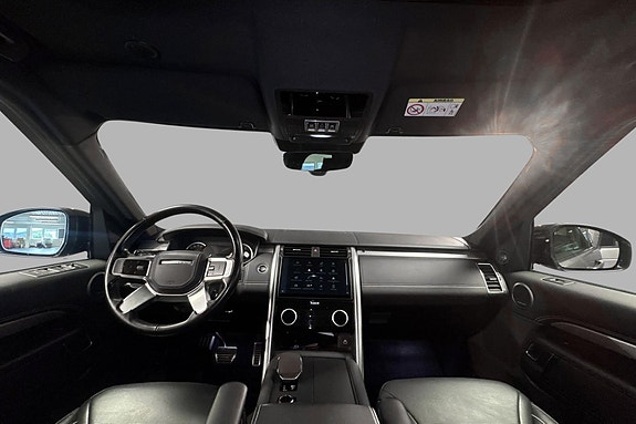 Land Rover Discovery 14 of 25