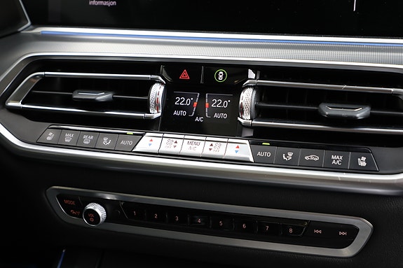 BMW X5 22 of 30