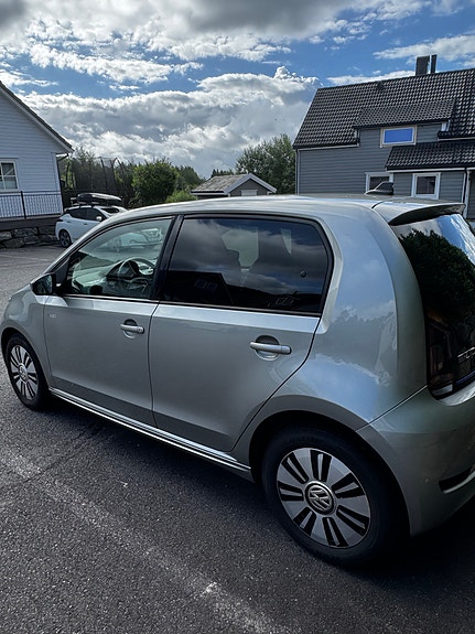 Volkswagen e-Up! 6 of 19