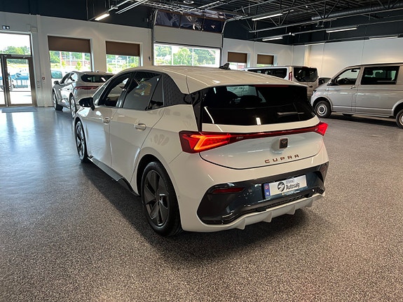 Cupra Born 5 of 5