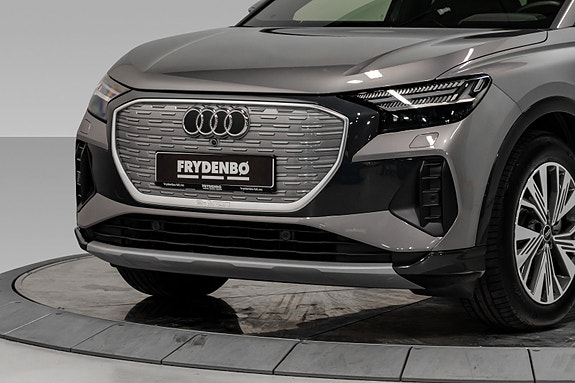 Audi Q4 e-tron 2 of 5