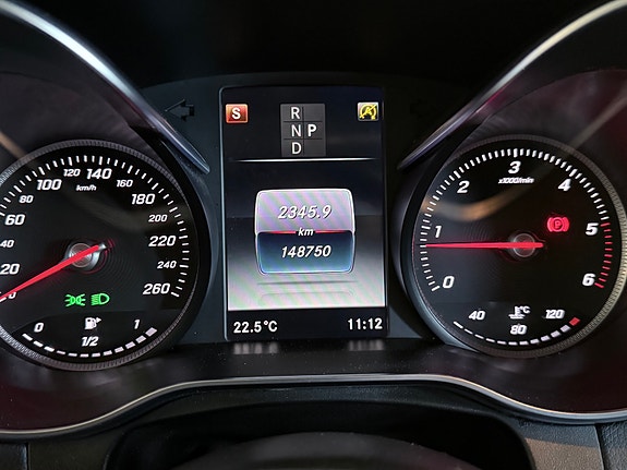 Mercedes-Benz GLC220 d 21 of 30