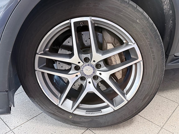 Mercedes-Benz GLC220 d 11 of 30