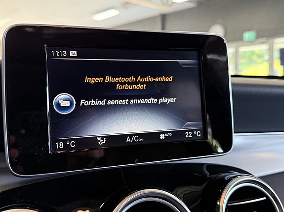 Mercedes-Benz GLC220 d 30 of 30