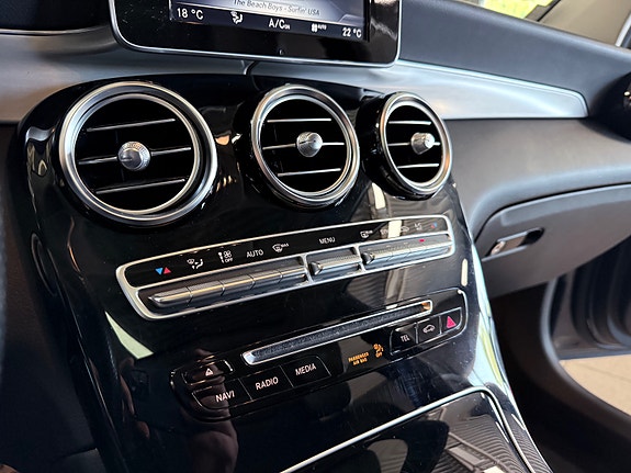 Mercedes-Benz GLC220 d 25 of 30