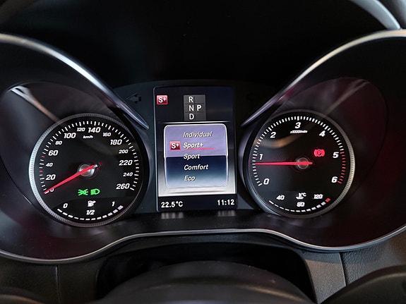 Mercedes-Benz GLC220 d 22 of 30
