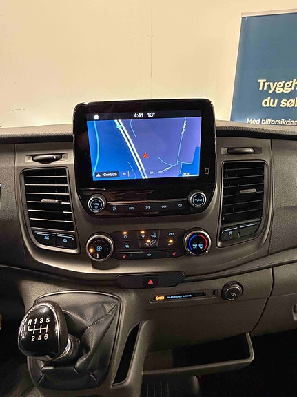 Ford Transit 24 of 30