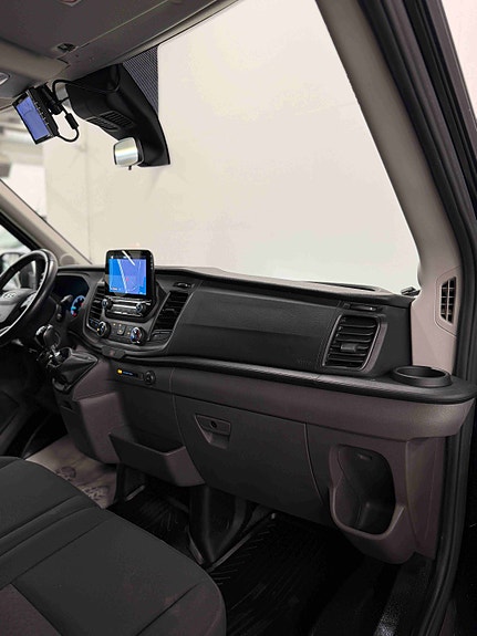 Ford Transit 21 of 30