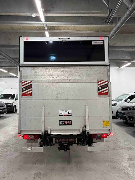 Ford Transit 8 of 30