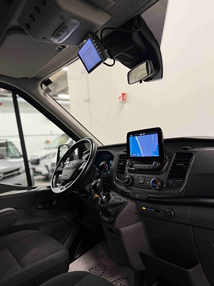 Ford Transit 15 of 30