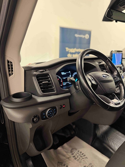 Ford Transit 20 of 30