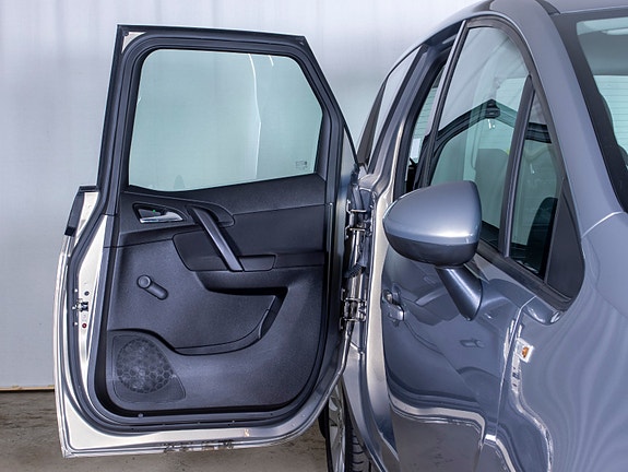 Opel Meriva 15 of 30