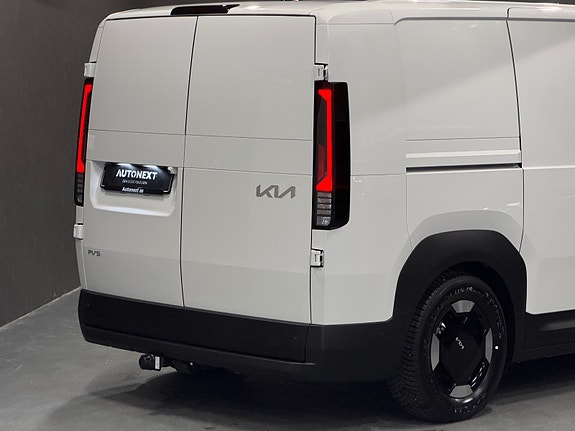 Kia PV5 7 of 30