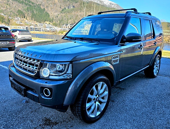 Land Rover Discovery 9 of 30