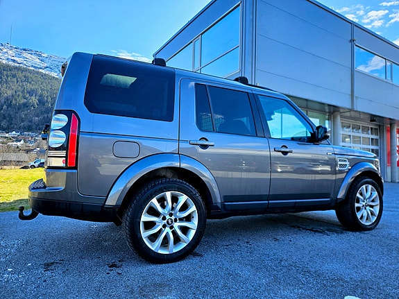 Land Rover Discovery 10 of 30