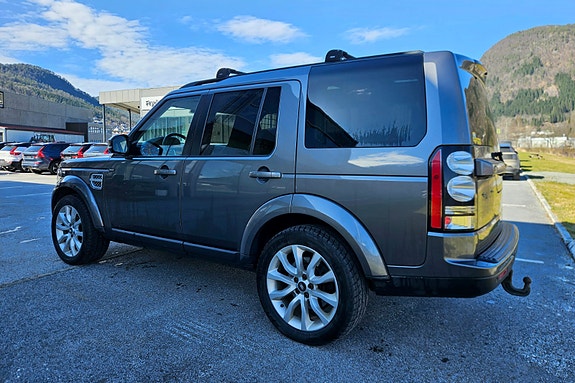 Land Rover Discovery 8 of 30