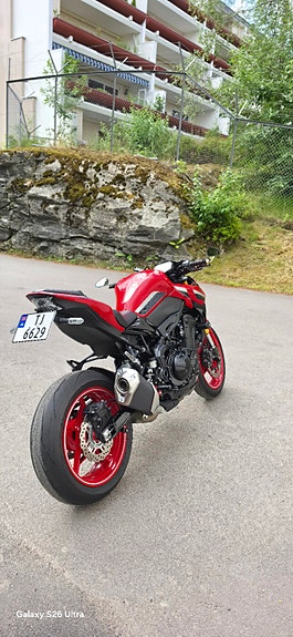 Kawasaki Z 900 50th Anniversary Edition 2023 – Fabrikkgaranti – Meget velholdt 4 of 19