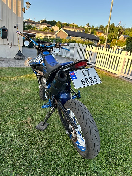 Yamaha WR 125 X 5 of 5
