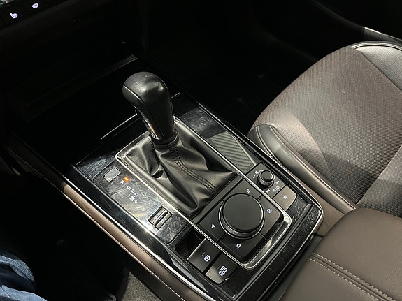 Mazda CX-30 21 of 25