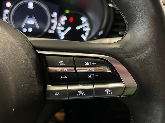 Mazda CX-30 24 of 25