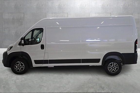 Toyota Proace Max 2024 photo 2