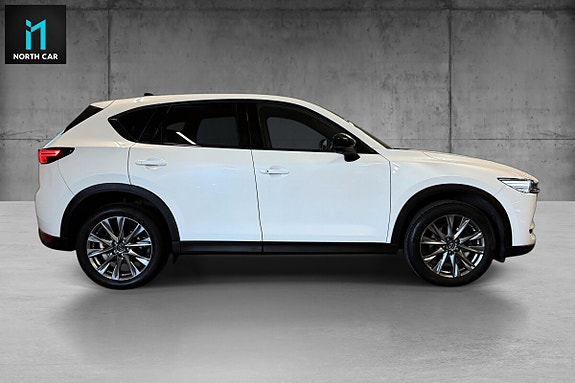 Mazda CX-5 4 of 26